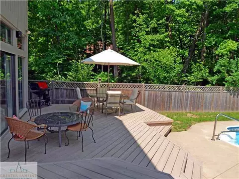 181 Cinnabar Cir, Williamston, MI 48895 photo 7