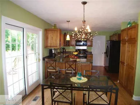 303 Windyrush Ln, Dewitt, MI 48820 photo 7