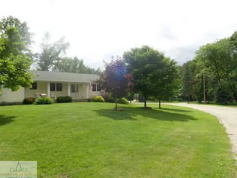 206 Roundtop Rd, Lansing, MI 48917 photo 18