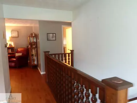 206 Roundtop Rd, Lansing, MI 48917 photo 4