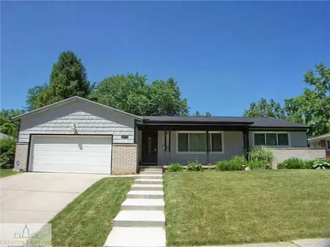 3714 Springbrook Ln, Lansing, MI 48917 photo 2