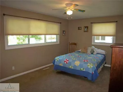 3714 Springbrook Ln, Lansing, MI 48917 photo 11