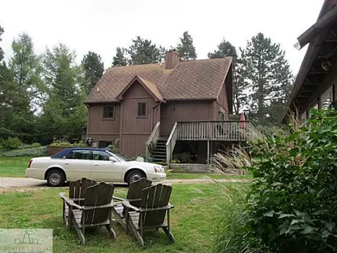 1129 Waverly, Dimondale, MI 48821 photo 15