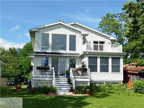 6249 E Lake Dr, Haslett, MI 48840 photo 1