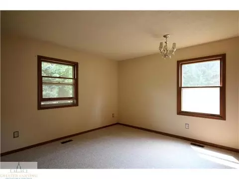 1217 Sandhill Dr, Dewitt, MI 48820 photo 7