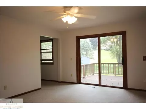 1217 Sandhill Dr, Dewitt, MI 48820 photo 5