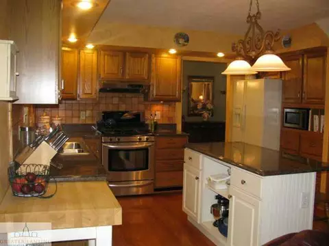 3927 W Herbison, Dewitt, MI 48820 photo 8