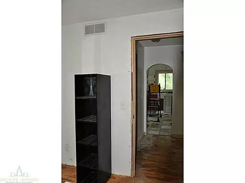 5581 Ann Dr, Bath, MI 48808 photo 8