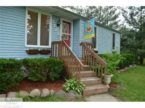 5428 Ann Dr, Bath, MI 48808 photo 2