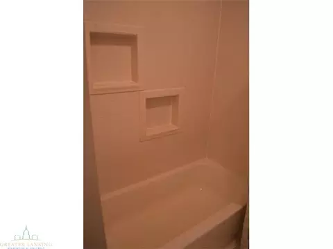 5428 Ann Dr, Bath, MI 48808 photo 17