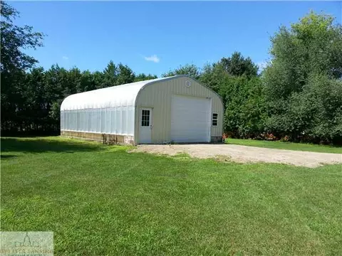 1746 E Hyde St, Saint Johns, MI 48879 photo 10
