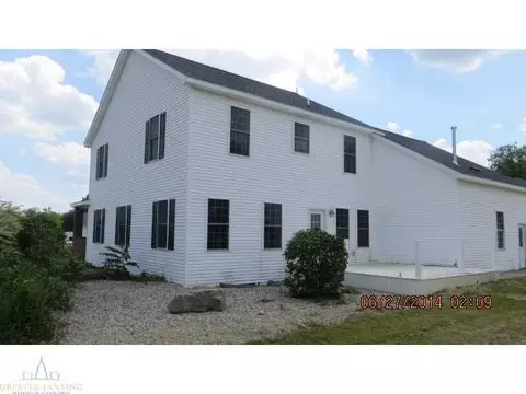 1470 Jackson Dr, Owosso, MI 48867 photo 2