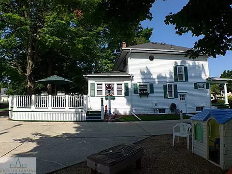 1206 E Cavanaugh, Lansing, MI 48910 photo 4