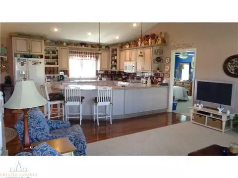9920 S Williams Rd, Dewitt, MI 48820 photo 2