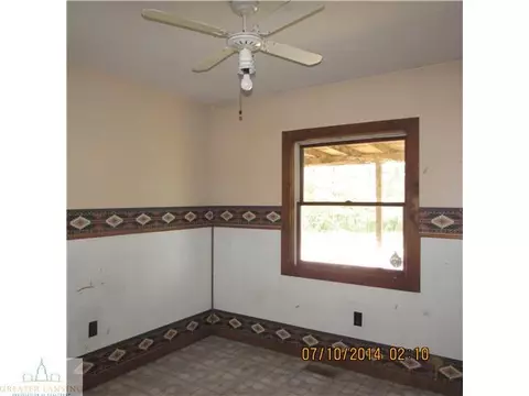 1085 E Beard, Perry, MI 48872 photo 7