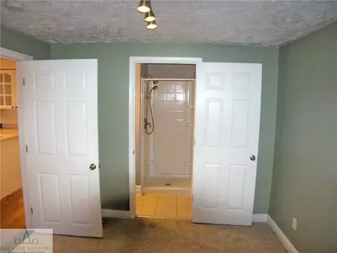 6294 Ridge, Haslett, MI 48840 photo 9