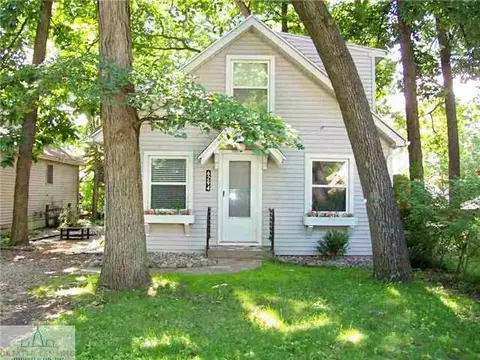 6294 Ridge, Haslett, MI 48840 photo 1
