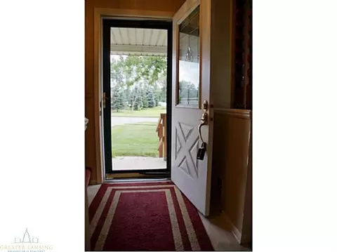 4536 Gull, Lansing, MI 48917 photo 3