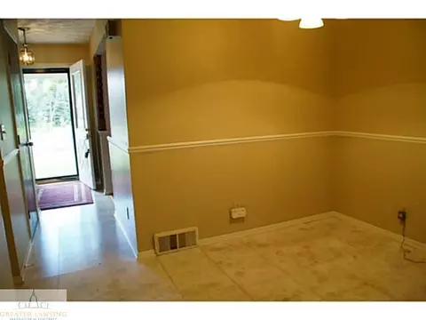 4536 Gull, Lansing, MI 48917 photo 8