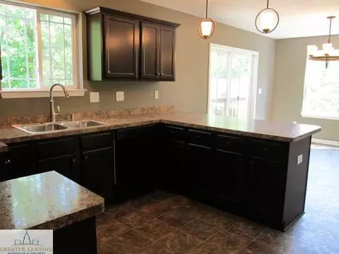 3120 Moccasin, Dewitt, MI 48820 photo 9