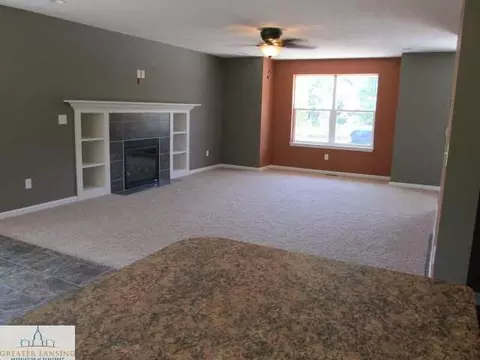 3120 Moccasin, Dewitt, MI 48820 photo 2