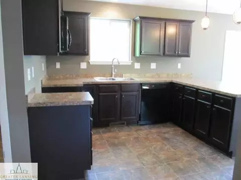 3120 Moccasin, Dewitt, MI 48820 photo 8