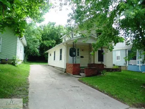 1908 Thompson St, Lansing, MI 48906 photo 23