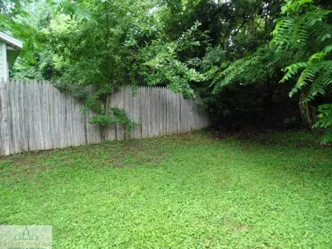 1908 Thompson St, Lansing, MI 48906 photo 20