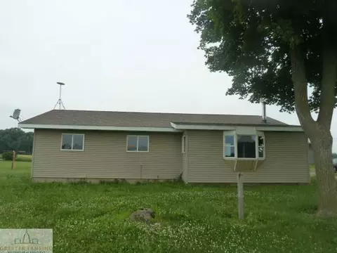 4451 Maple Rapids Rd, Elsie, MI 48831 photo 1