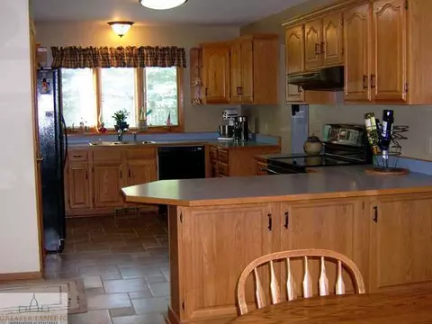 2576 Brookview Ln, Dewitt, MI 48820 photo 3