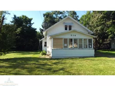 314 E Hodge Ave, Lansing, MI 48910 photo 1