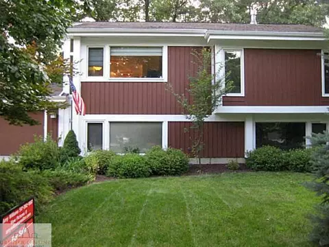6215 Oakpark Trl, Haslett, MI 48840 photo 1