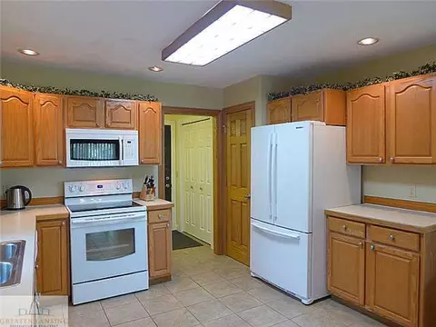 1221 Redpole, Dewitt, MI 48820 photo 12