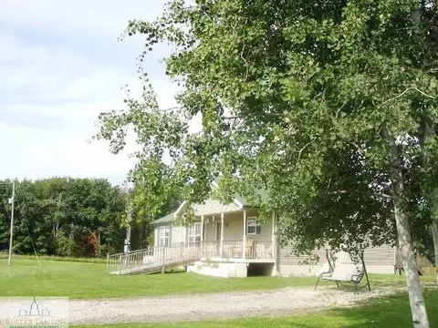 9530 W Howe, Eagle, MI 48822 photo 1