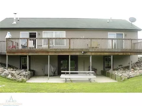 9530 W Howe, Eagle, MI 48822 photo 8