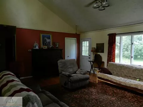 3200 E Howe Rd, Dewitt, MI 48820 photo 6