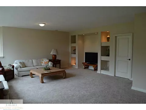 16775 Meadowbrook, Haslett, MI 48840 photo 16