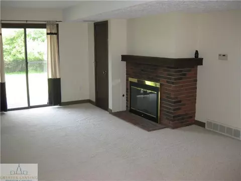 1776 Nemoke Trl, Haslett, MI 48840 photo 3