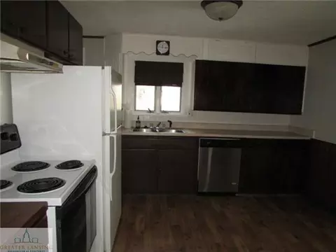 4447 Keller Rd, Holt, MI 48842 photo 2