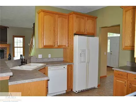 8388 W Britton Rd, Perry, MI 48872 photo 8