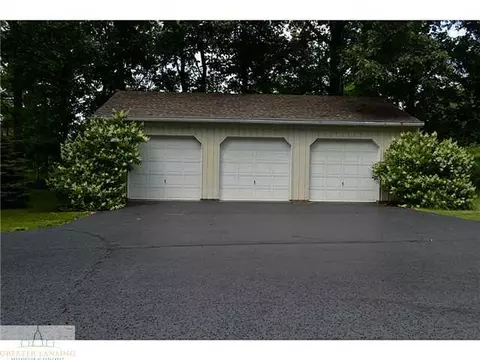 12541 Wood Rd, Dewitt, MI 48820 photo 2