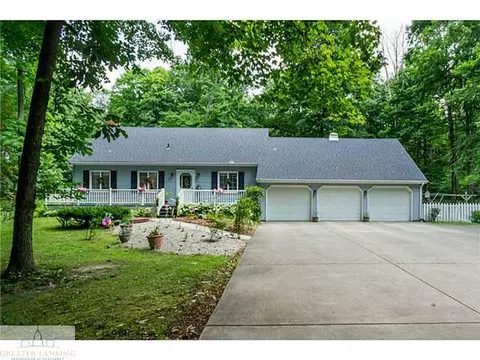 12563 S Wright Rd, Eagle, MI 48822 photo 1