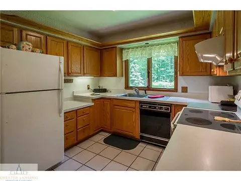 12563 S Wright Rd, Eagle, MI 48822 photo 2