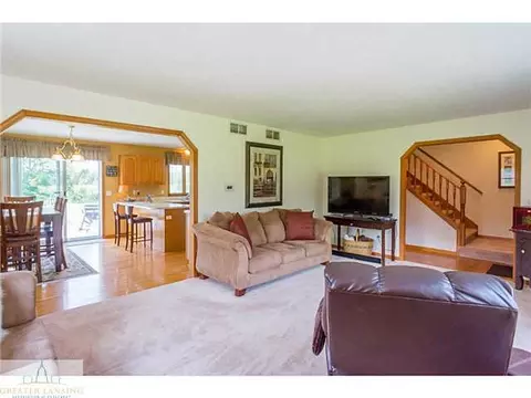13810 Oakes Rd, Perry, MI 48872 photo 4