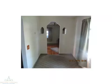 6285 Ridge, Haslett, MI 48840 photo 5