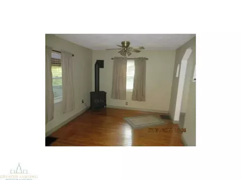 6285 Ridge, Haslett, MI 48840 photo 4