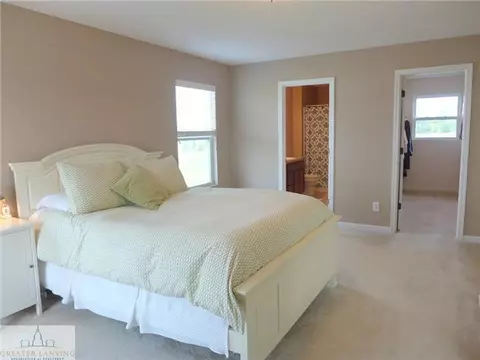 15075 Loxley Ln, Lansing, MI 48906 photo 7