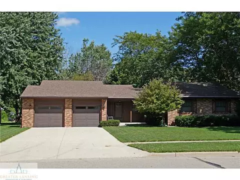 108 Manchester, Dewitt, MI 48820 photo 1