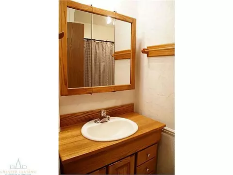108 Manchester, Dewitt, MI 48820 photo 12