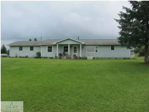 6942 E Cutler, Bath, MI 48808 photo 1